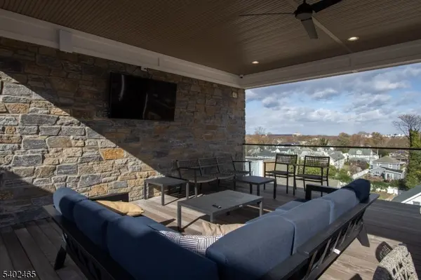 258 Morris Ave.203 #203, Long Branch City, NJ 07740