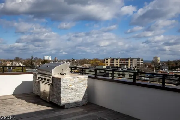 258 Morris Ave.203 #203, Long Branch City, NJ 07740