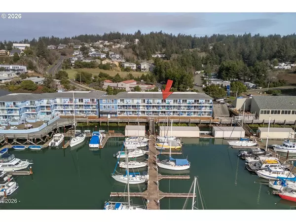 Newport, OR 97365,890 SE BAY BLVD #305