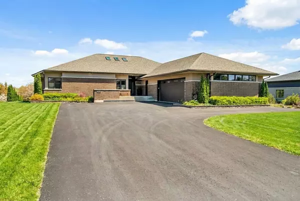 South Stormont, ON K0C 1P0,19 George Patrick DR