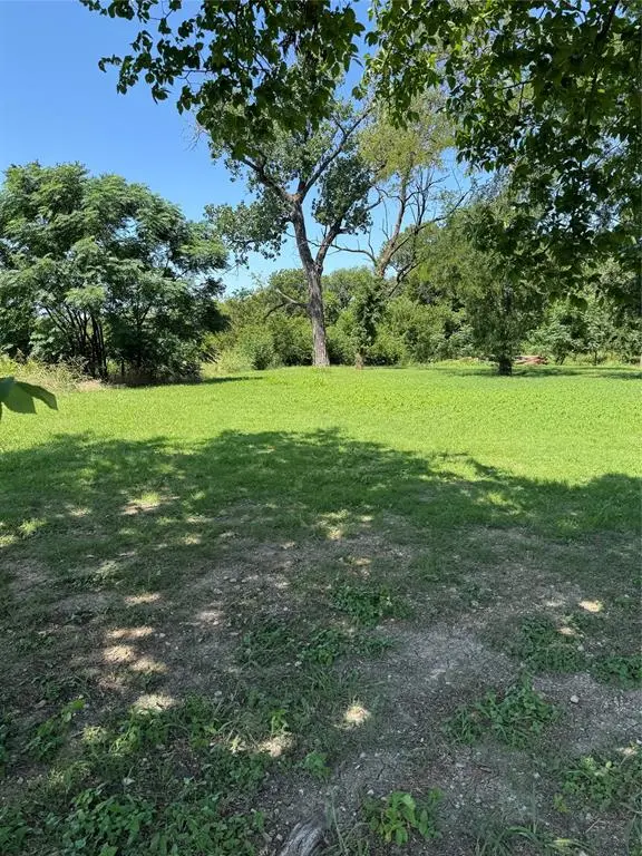 2414 Finklea Street, Dallas, TX 75212