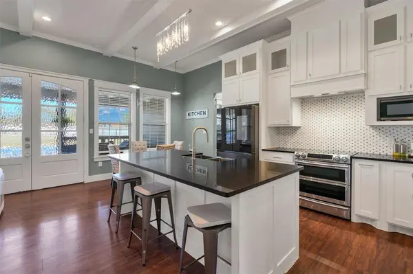 300 W Bell Street, Everman, TX 76140