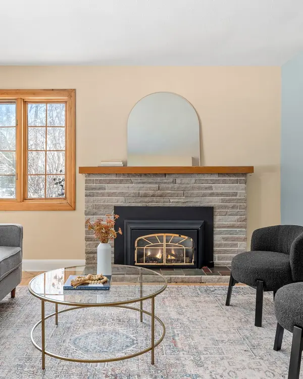 Centre Hastings, ON K0K 2K0,40 Davidson ST