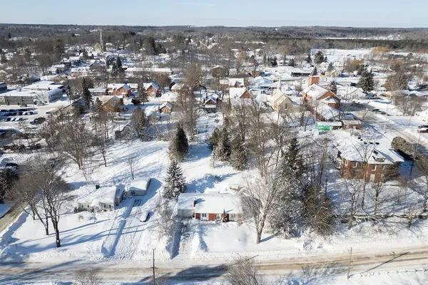 Centre Hastings, ON K0K 2K0,40 Davidson ST