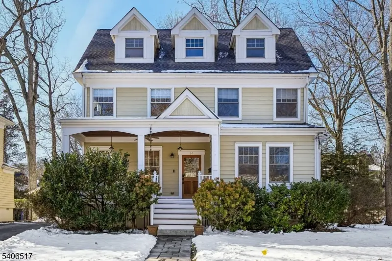 61 TULIP STREET, Summit City, NJ 07901