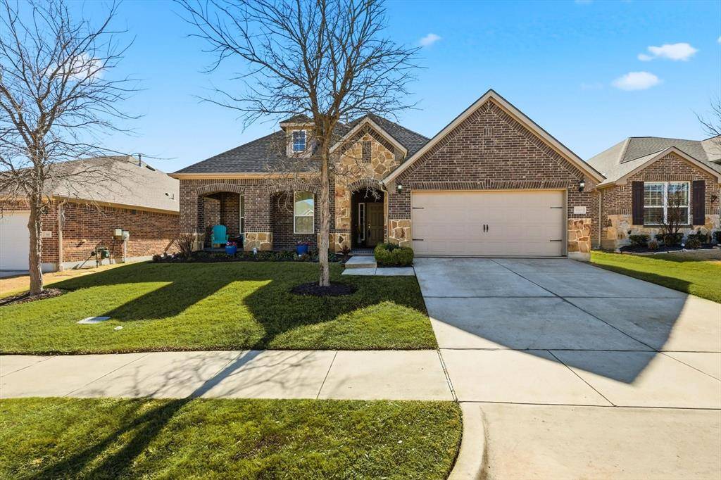 1145 Berrydale Drive, Northlake, TX 76226