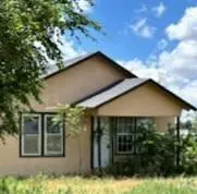 617 W Price Street, Floydada, TX 79235