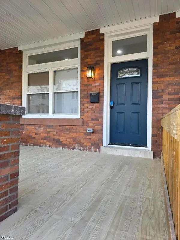 35 Colonial Avenue, Trenton City, NJ 08618