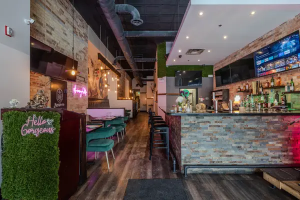 146 KING ST W, Kitchener, ON N2G 1A6