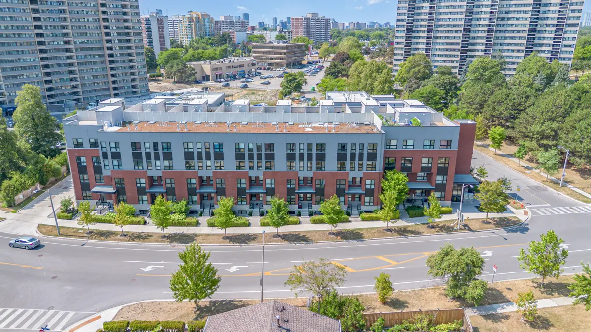 Toronto, ON M1W 0A6,2100 Bridletowne CIR #102