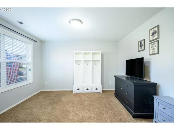 Mc Minnville, OR 97128,177 SW MT MAZAMA ST