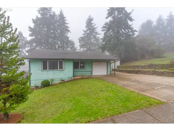 Willamina, OR 97396,417 NE OAKEN HILLS DR