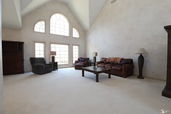 7241 Hidden Valley DR, Bedford Twp, MI 48144