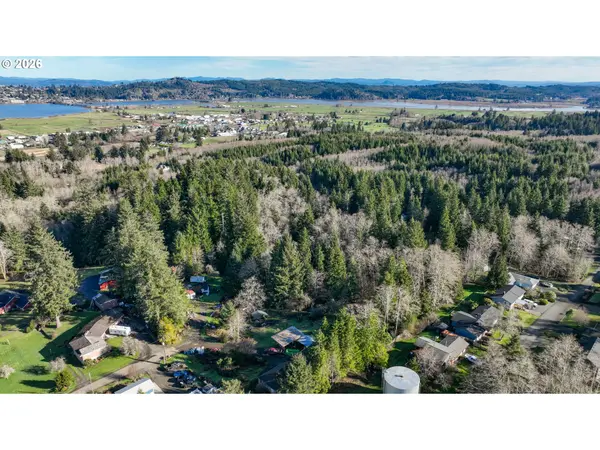 VL Lyngstad Heights LN #1902, Astoria, OR 97103