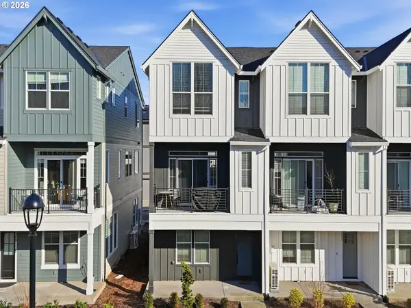 Hillsboro, OR 97123,3382 SE BROOKWOOD AVE