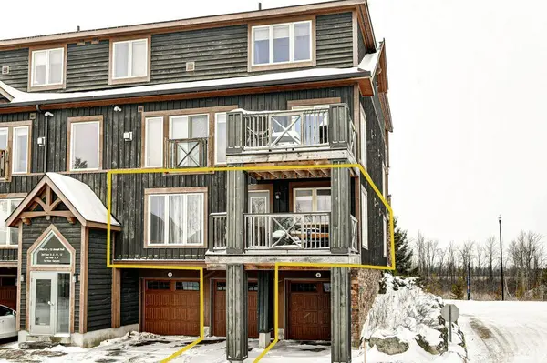 2 Joseph TRL, Collingwood, ON L9Y 0J2