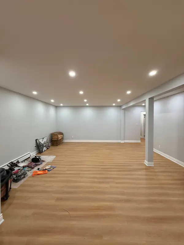 2226 Mountainside DR, Burlington, ON L7P 1B5