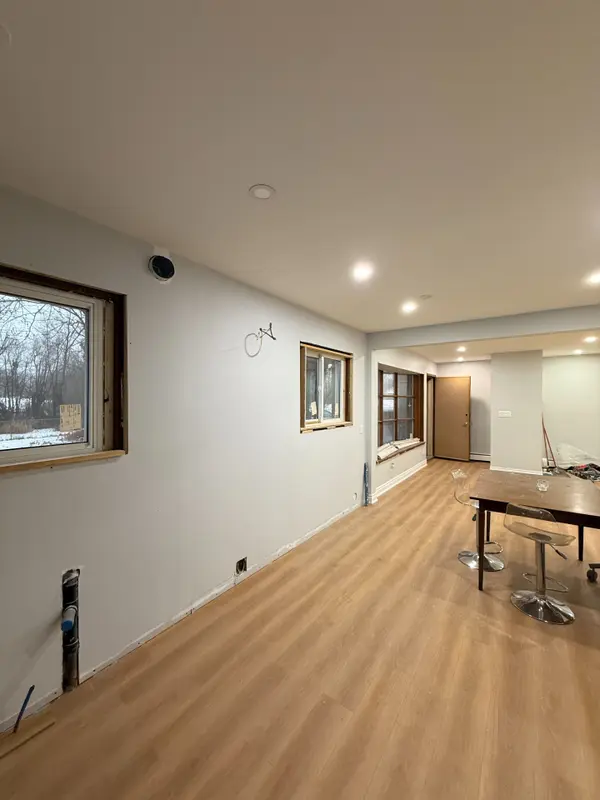 2226 Mountainside DR, Burlington, ON L7P 1B5