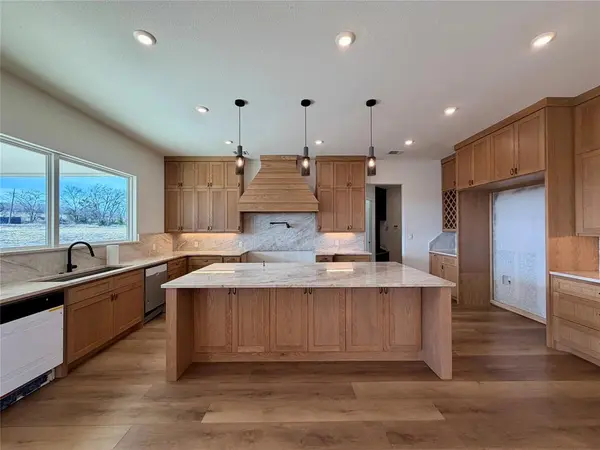 2798 Mockingbird Lane, Moody, TX 76557