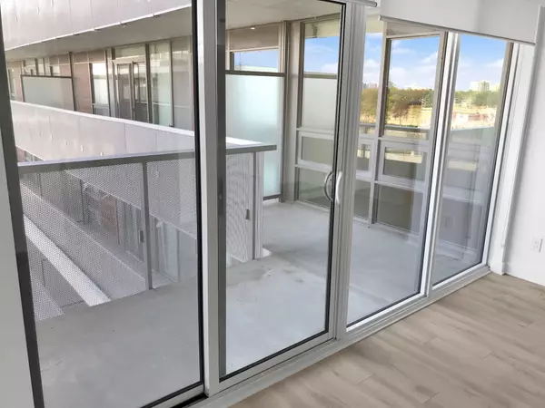 Toronto W04, ON M6A 1N6,160 Flemington RD #601