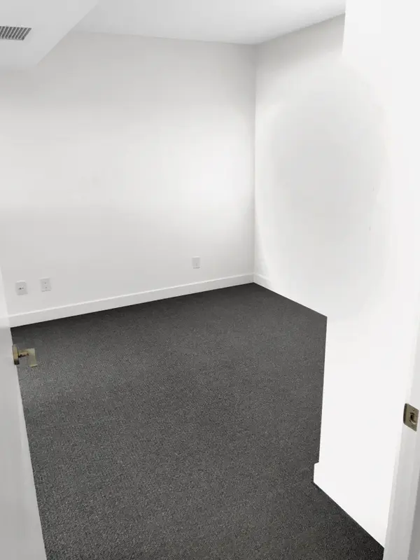 Toronto W04, ON M6A 1N6,160 Flemington RD #601