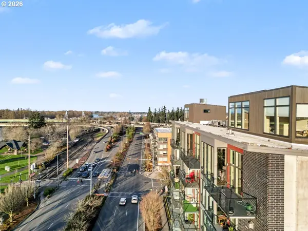 156 FRONT ST #800-820, Salem, OR 97301