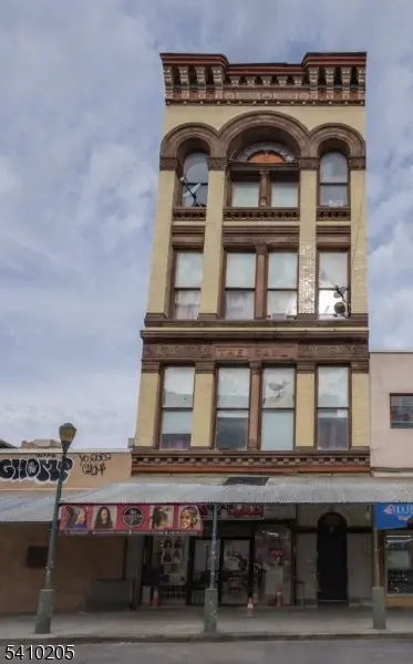 83 Broadway, Paterson City, NJ 07505