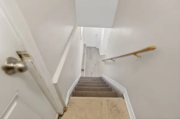 266 Napier ST #Bsmt, Barrie, ON L4M 1X9