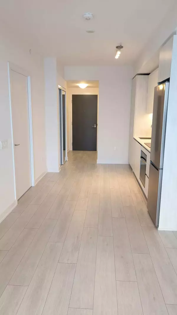 Toronto, ON M2M 3T3,5858 Yonge ST #924