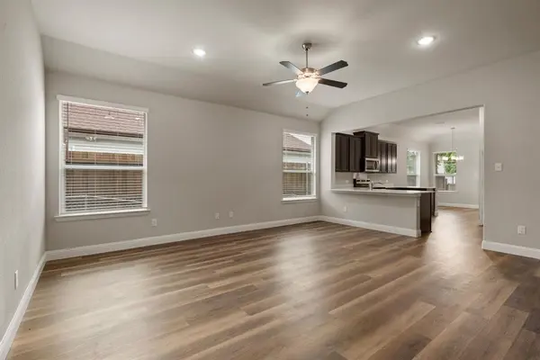 1221 H Avenue, Plano, TX 75074