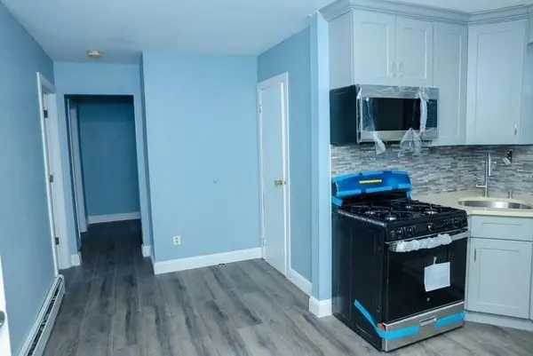 75 Fillmore AVE, Deer Park, NY 11729