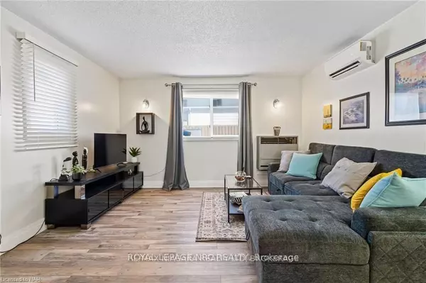 Fort Erie, ON L0S 1N0,3717 Hibbard ST #Main