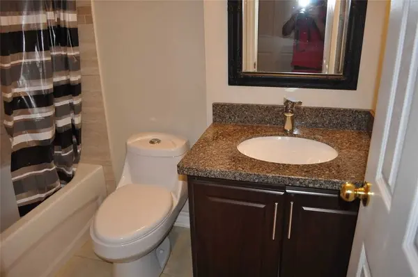 75 Highhill DR #Bsmt, Toronto E05, ON M1T 1N8