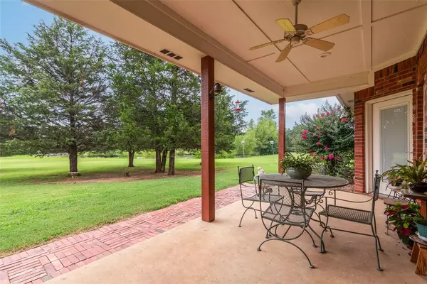 Whitesboro, TX 76273,262 Briar Creek Road