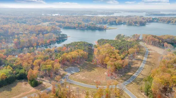 200 Sweetwater Bay DR, Penhook, VA 24137