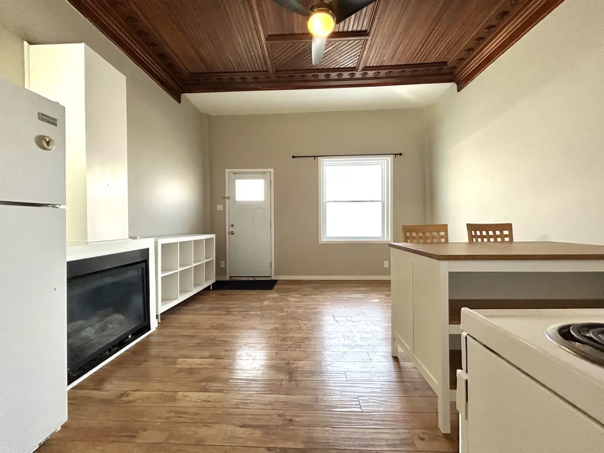 Mississippi Mills, ON K0A 1A0,31 Bridge ST #5