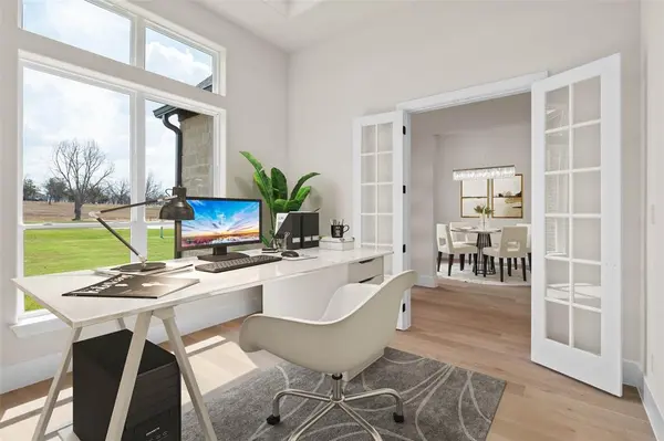 2416 Candlestick Drive, Granbury, TX 76049