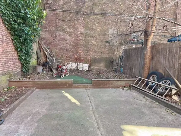 368 54th ST, Brooklyn, NY 11220