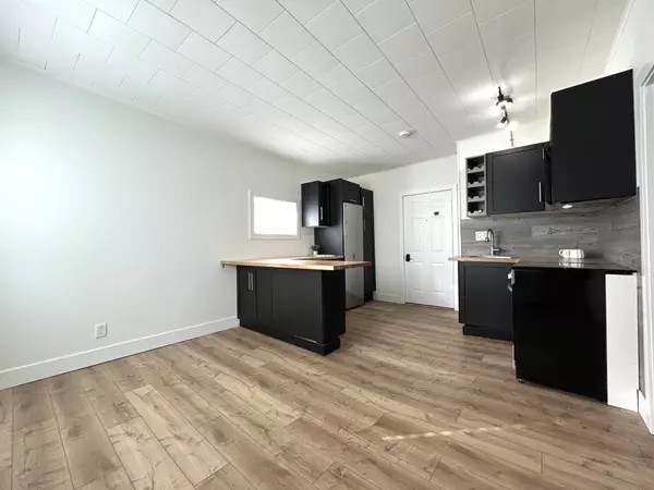 Mississippi Mills, ON K0A 1A0,131 Reserve ST #7