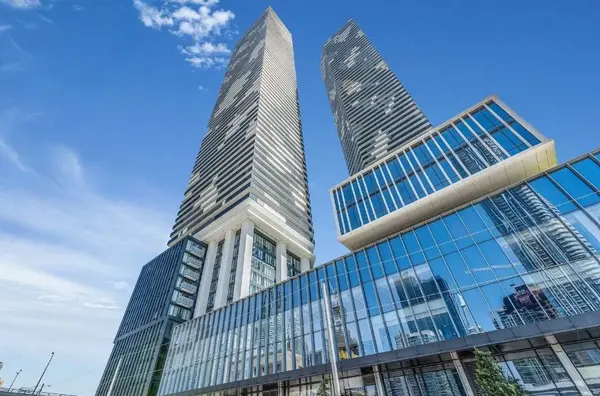 55 cooper ST #5311, Toronto, ON M5E 0G1