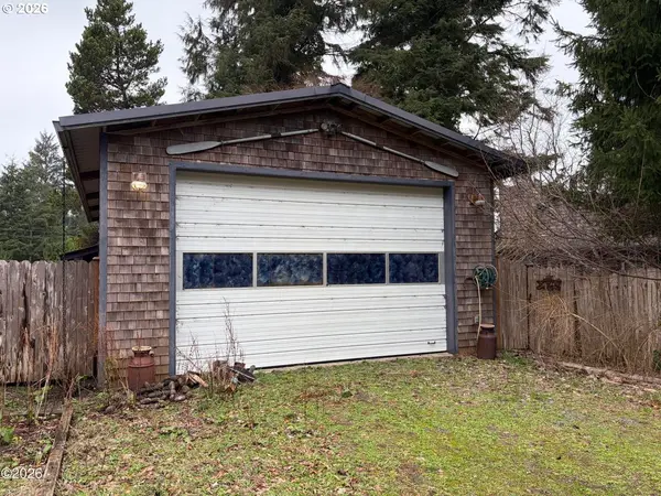 Rockaway Beach, OR 97136,119 S LAGOON ST