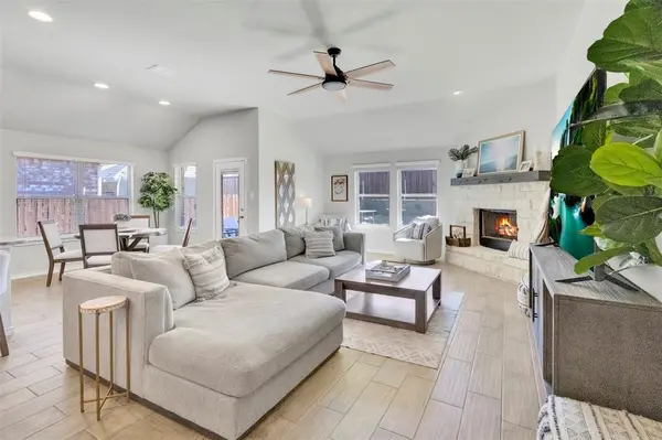 3745 Maroon Creek Road, Aubrey, TX 76227