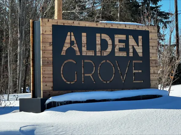 7612 Clementine AVE, Byron Twp, MI 49315