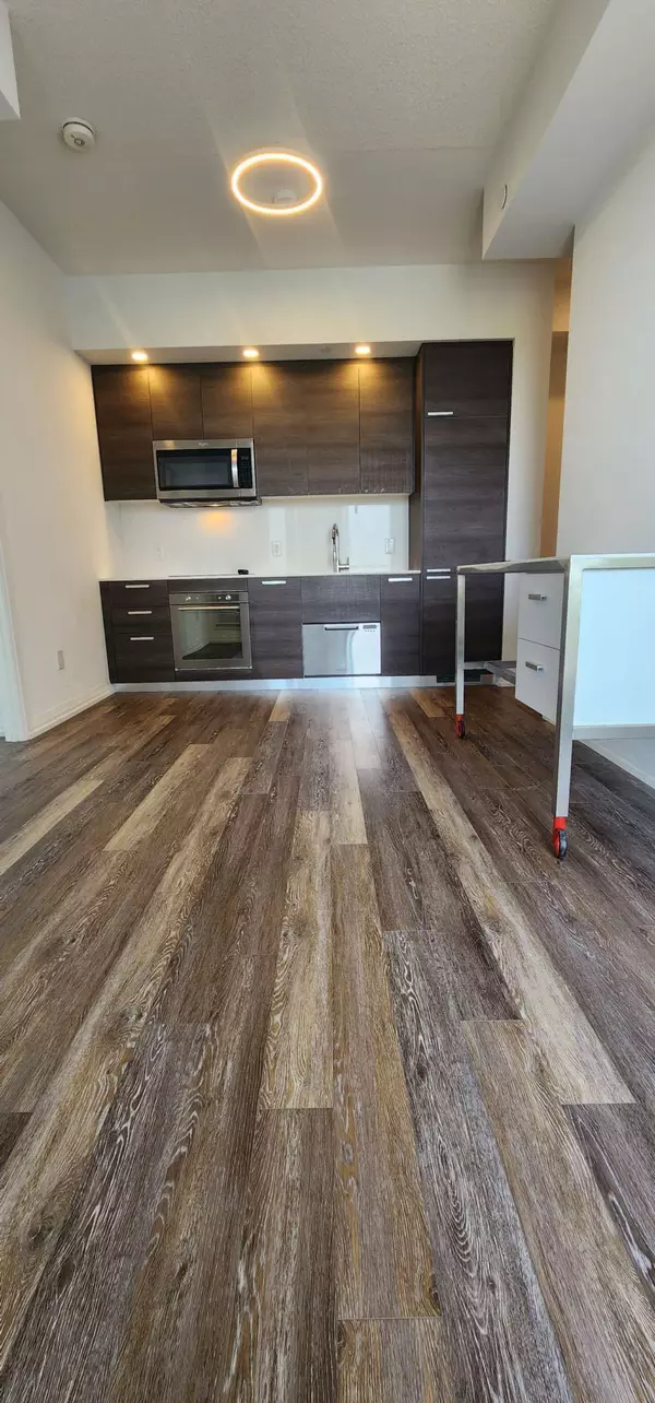 Toronto C07, ON M2N 0L2,75 Canterbury PL #1111