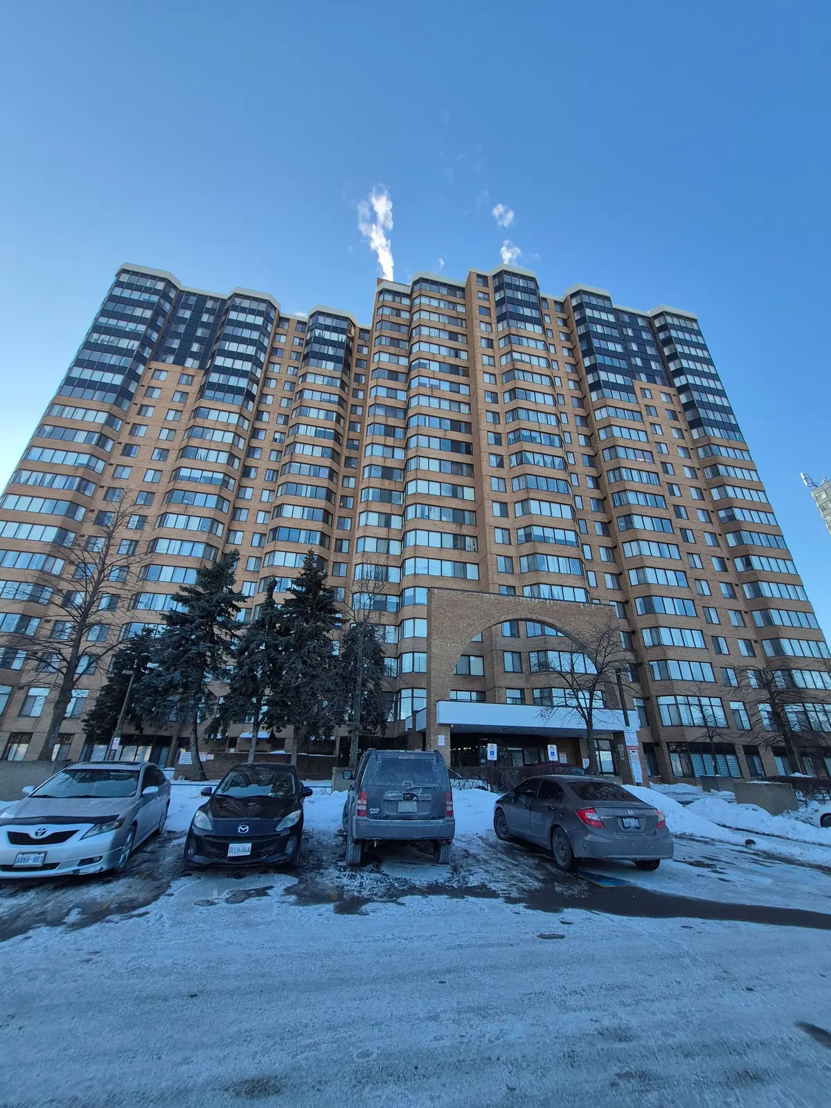 80 Alton Towers CIR #202, Toronto E07, ON M1V 5E8