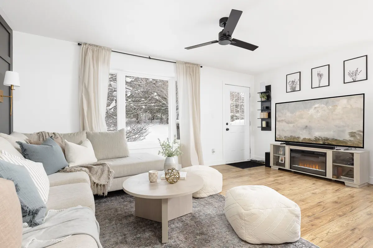 Burk's Falls, ON P0A 1C0,84 James ST