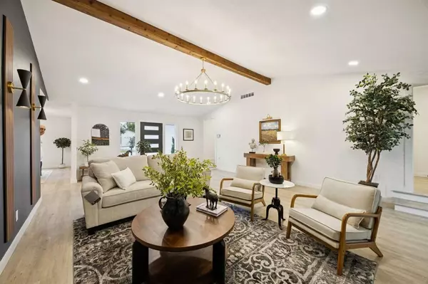 Dallas, TX 75248,6724 Winterwood Lane