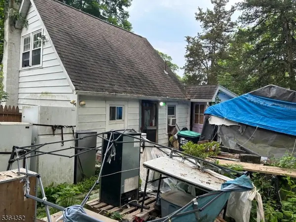 45 Half Way House Road, Franklin Twp., NJ 07882