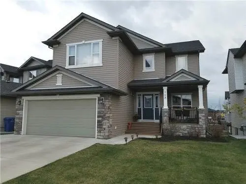 108 Seagreen LN, Chestermere, AB T1X0E8