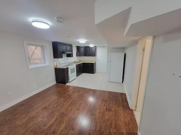 Brampton, ON L6V 3E2,77 Ashford CT #Lower